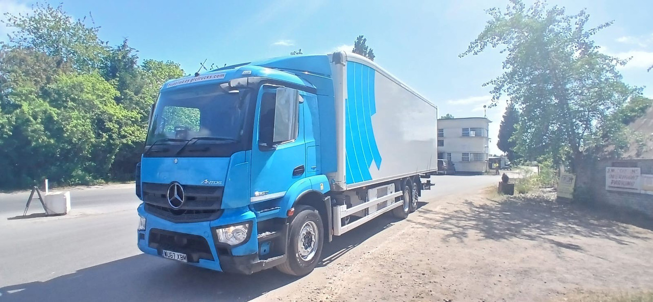 2017 Mercedes Antos 2527 Refrigerated Truck - Рефрижератор камион: снимка 2 2017 Mercedes Antos 2527 Refrigerated Truck - Рефрижератор камион: снимка 2