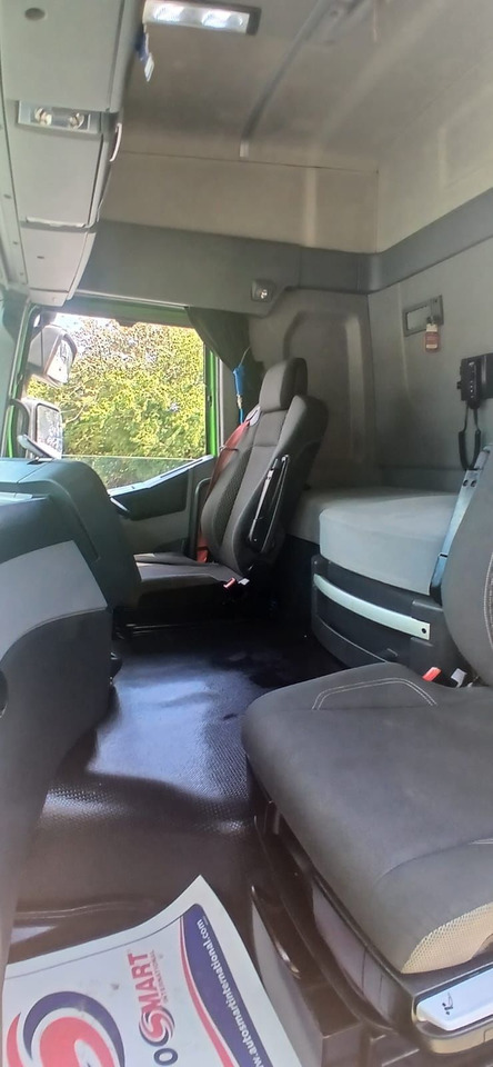 Влекач 2015 Renault T460 Tractor Unit: снимка 26