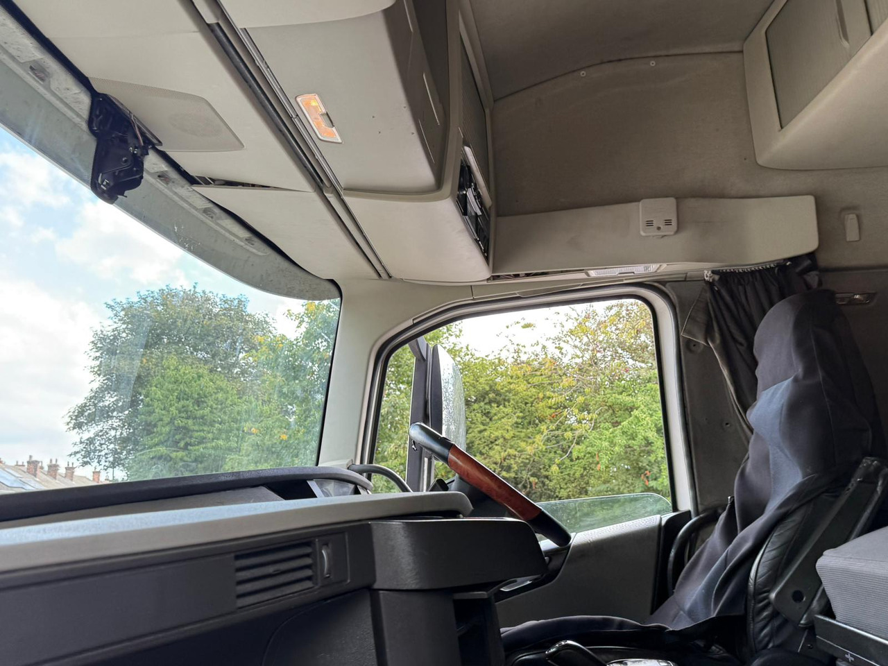 Влекач 2015 Volvo FH 500 Tractor Unit: снимка 25
