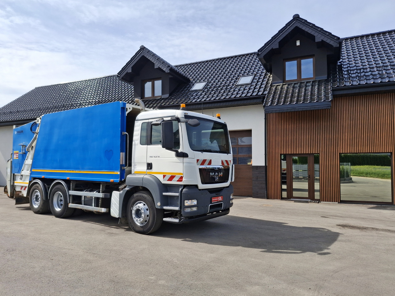 MAN MAN TGS 28.360 Śmieciarka Müllwagen Garbage Truck FAUN 3 Osie - Боклукчийска кола: снимка 1 MAN MAN TGS 28.360 Śmieciarka Müllwagen Garbage Truck FAUN 3 Osie - Боклукчийска кола: снимка 1