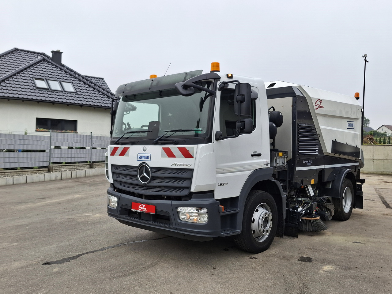 MERCEDES-BENZ Atego 1523 Zamiatarka Kehrmaschine Schmidt Street King 660 Euro 6 PM10 2 Motoren Szczotki L/R 2016r - Мотометачна машина: снимка 2 MERCEDES-BENZ Atego 1523 Zamiatarka Kehrmaschine Schmidt Street King 660 Euro 6 PM10 2 Motoren Szczotki L/R 2016r - Мотометачна машина: снимка 2