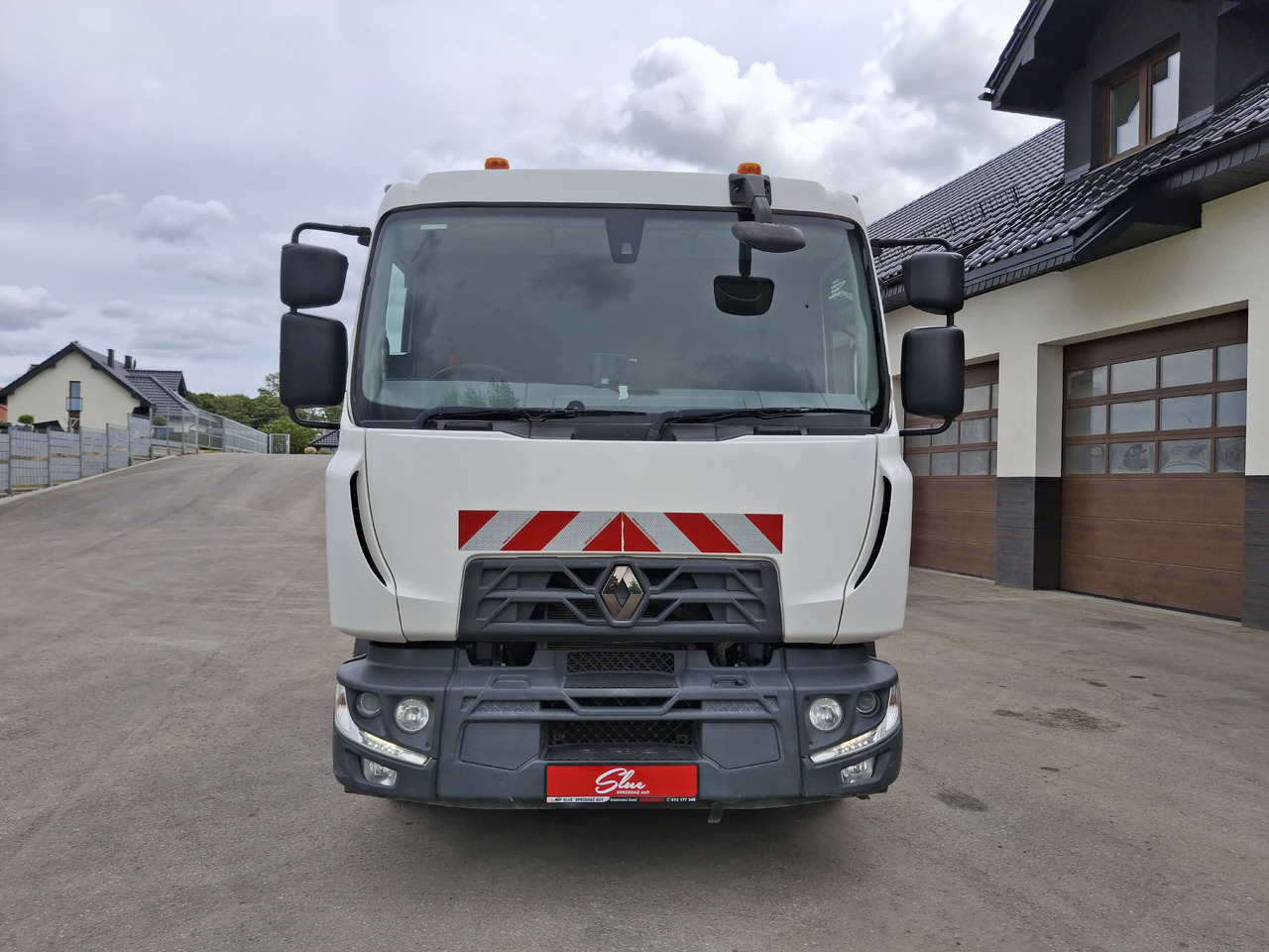 RENAULT D16 Zamiatarka Kehrmaschine SEMAT Zoeller FAUN Karcher Szczotki L/R Hydrostat Euro 6 PM10 Rura Do Liści - Мотометачна машина: снимка 2 RENAULT D16 Zamiatarka Kehrmaschine SEMAT Zoeller FAUN Karcher Szczotki L/R Hydrostat Euro 6 PM10 Rura Do Liści - Мотометачна машина: снимка 2