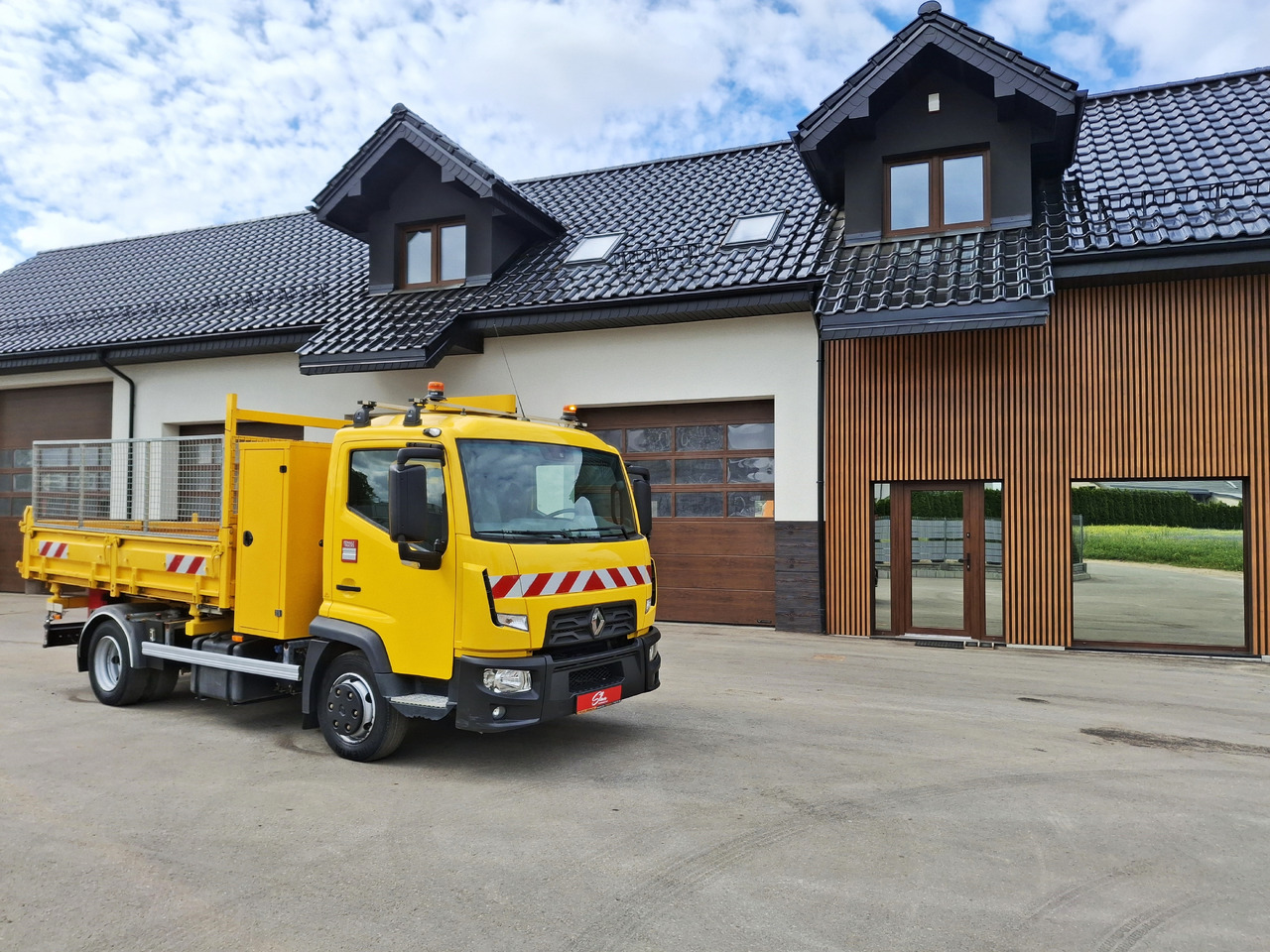 RENAULT D7.5 Wywrotka Kipper 3 Stronna 2015r 84 Tyś KM - Самосвал камион: снимка 1 RENAULT D7.5 Wywrotka Kipper 3 Stronna 2015r 84 Tyś KM - Самосвал камион: снимка 1