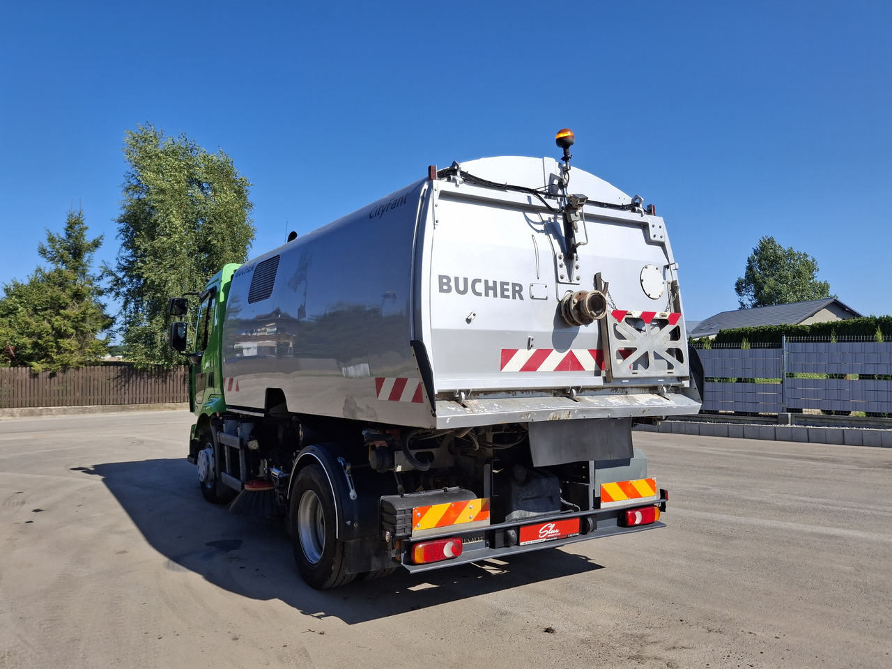 RENAULT Middlum 270 DXI Zamiatarka Kehrmaschine BUCHER Karcher L/R 2 Silniki 2 Motoren - Мотометачна машина: снимка 3 RENAULT Middlum 270 DXI Zamiatarka Kehrmaschine BUCHER Karcher L/R 2 Silniki 2 Motoren - Мотометачна машина: снимка 3