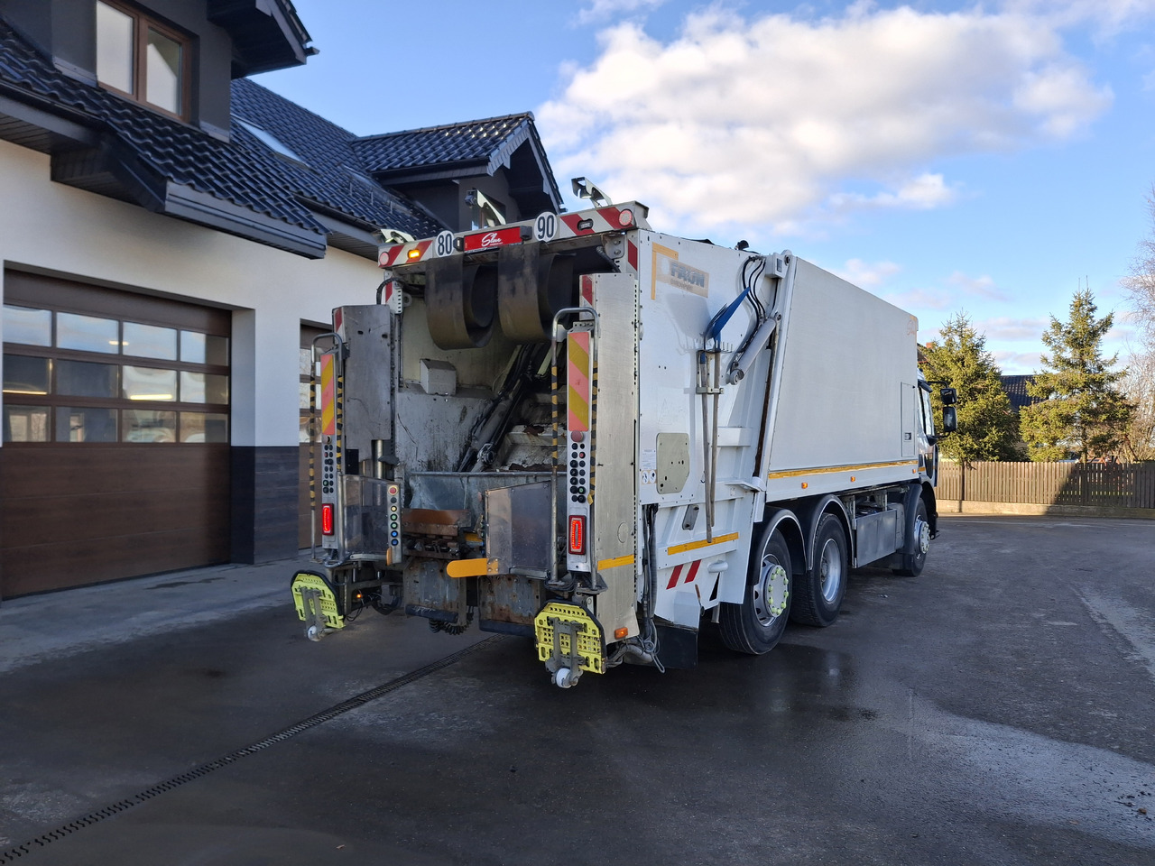 Renault D26 Śmieciarka Mullwagen Environnement VR5 LEV Euro 6 - Боклукчийска кола: снимка 4 Renault D26 Śmieciarka Mullwagen Environnement VR5 LEV Euro 6 - Боклукчийска кола: снимка 4