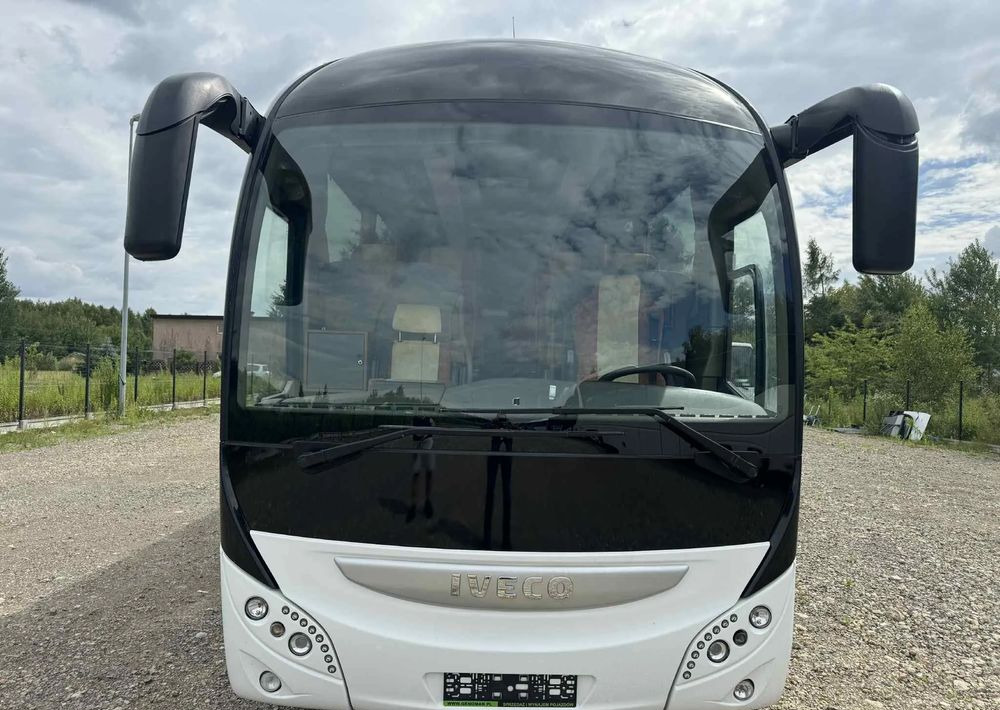 Irisbus Magelys Pro - Туристически автобус: снимка 2 Irisbus Magelys Pro - Туристически автобус: снимка 2