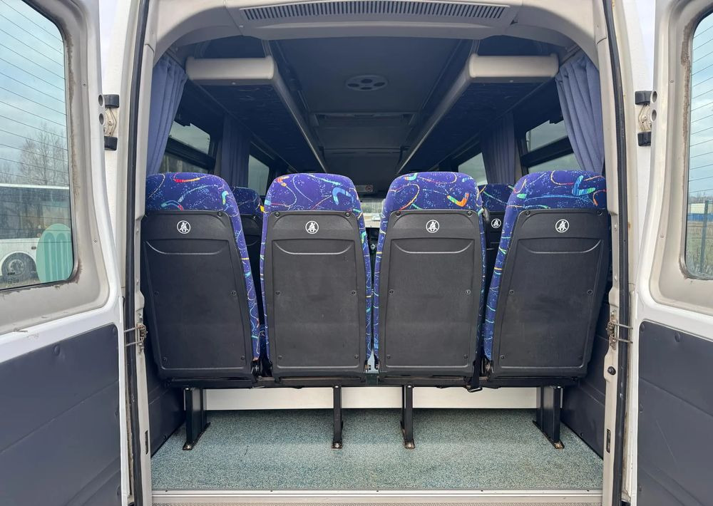 Микробус, Пътнически бус Iveco Daily: снимка 13