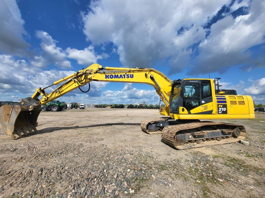 Komatsu PC210-11E0 - Верижен багер: снимка 4 Komatsu PC210-11E0 - Верижен багер: снимка 4