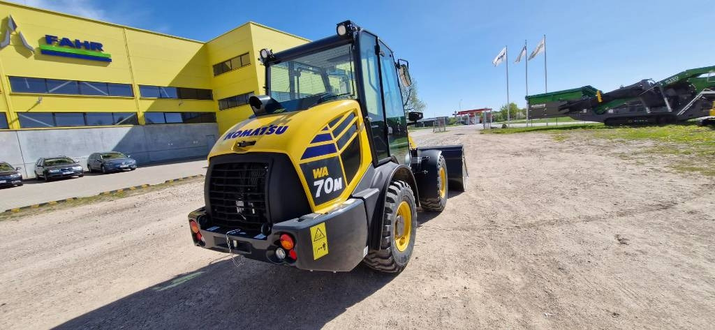 Komatsu WA 70 - Колесен товарач: снимка 4 Komatsu WA 70 - Колесен товарач: снимка 4