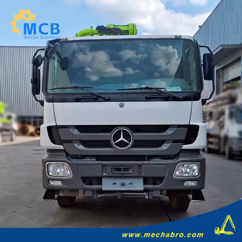 ZOOMLION ZLJ5296THB - Бетон помпа: снимка 1 ZOOMLION ZLJ5296THB - Бетон помпа: снимка 1