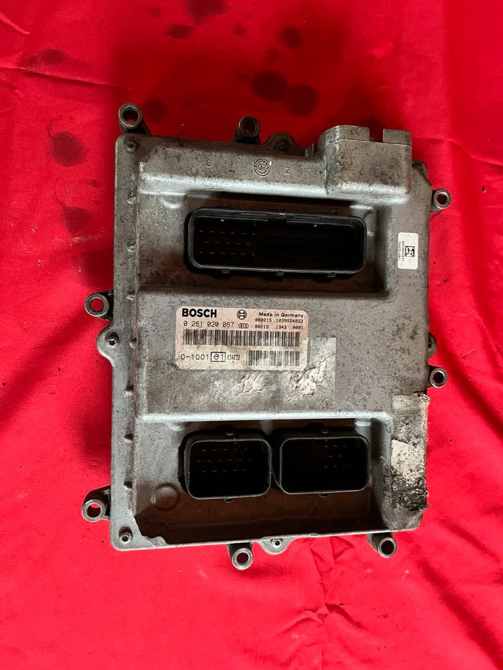 MAN Bosch 0281020067 Motor Steuergerät Control Unit - Блок за управление за Камион: снимка 1 MAN Bosch 0281020067 Motor Steuergerät Control Unit - Блок за управление за Камион: снимка 1