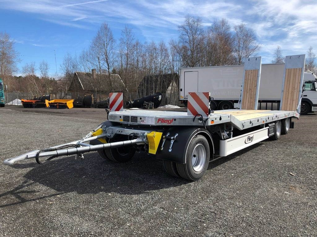 Fliegl DTS-S 300 - Нискорамна площадка ремарке: снимка 1 Fliegl DTS-S 300 - Нискорамна площадка ремарке: снимка 1