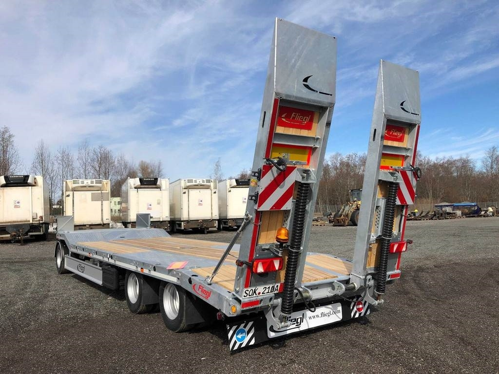 Fliegl DTS-S 300 - Нискорамна площадка ремарке: снимка 2 Fliegl DTS-S 300 - Нискорамна площадка ремарке: снимка 2
