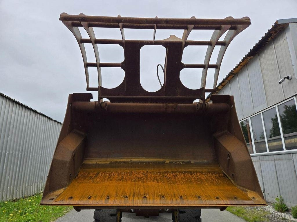 Komatsu WA200PZ-6 - Колесен товарач: снимка 4 Komatsu WA200PZ-6 - Колесен товарач: снимка 4