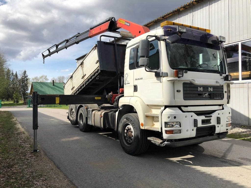MAN TGA 26.430 6X2-2 BL/M 3-WAY TIP+PALFINGER PK23500 - Самосвал камион: снимка 3 MAN TGA 26.430 6X2-2 BL/M 3-WAY TIP+PALFINGER PK23500 - Самосвал камион: снимка 3