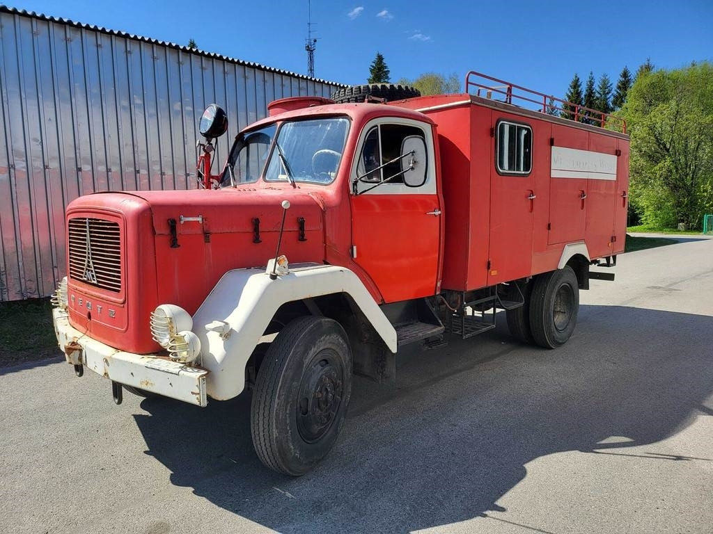Magirus Deutz 125D 10A 4X4 91kW - Пожарна кола: снимка 1 Magirus Deutz 125D 10A 4X4 91kW - Пожарна кола: снимка 1