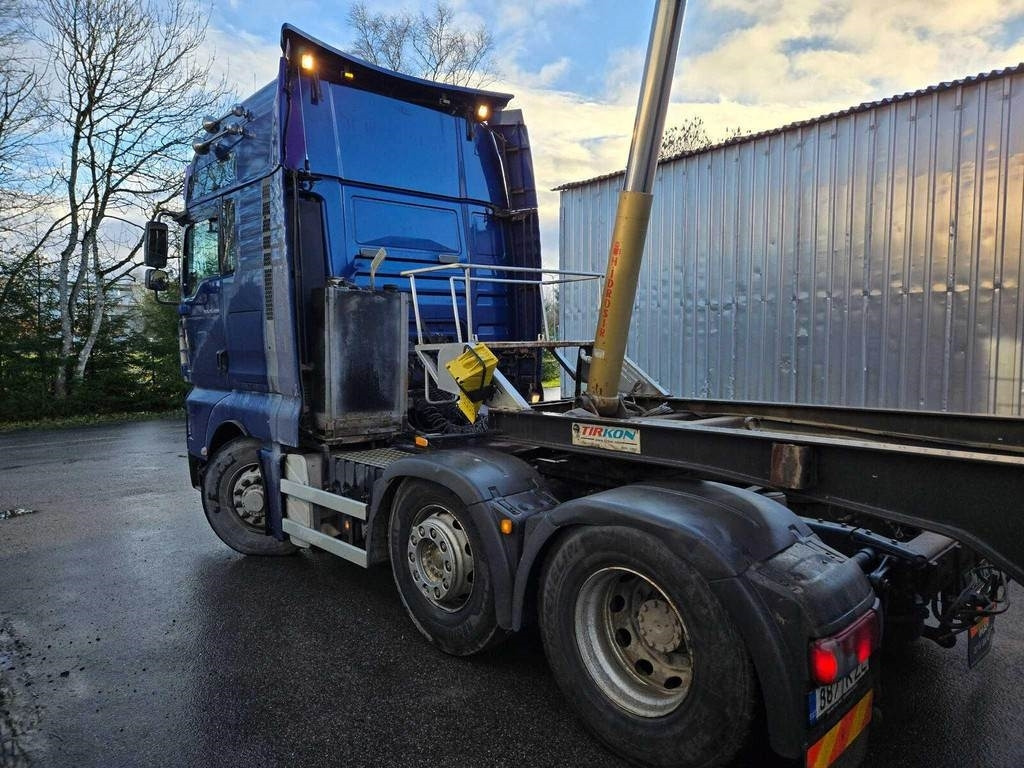 MAN TGA 26.480 6X4H/4 BLS HYDRODRIVE - Влекач: снимка 2 MAN TGA 26.480 6X4H/4 BLS HYDRODRIVE - Влекач: снимка 2