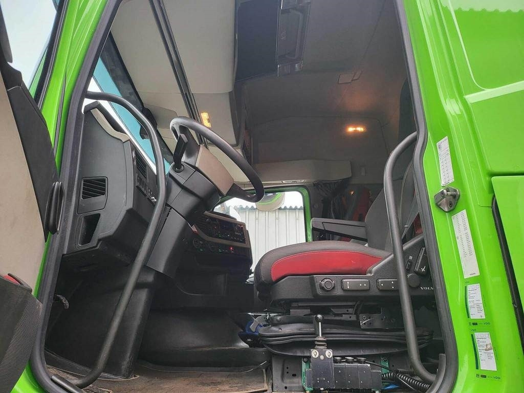Volvo FH500 6X2 PALIFT + HMF 2120 K5 - Мултилифт с кука камион: снимка 5 Volvo FH500 6X2 PALIFT + HMF 2120 K5 - Мултилифт с кука камион: снимка 5
