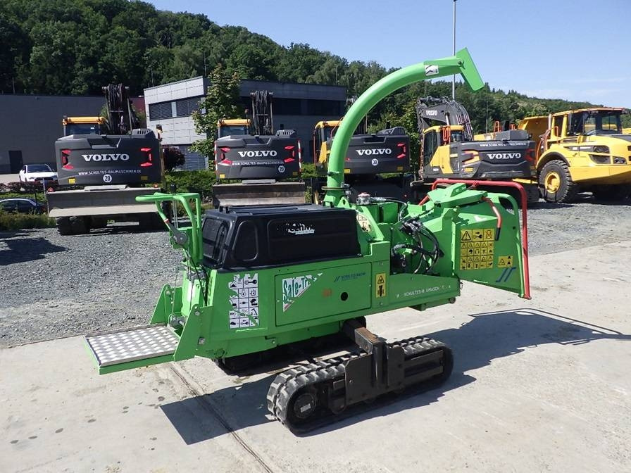 Greenmech SafeTrak STC 16-23 - Дробилка за дървесина: снимка 4 Greenmech SafeTrak STC 16-23 - Дробилка за дървесина: снимка 4