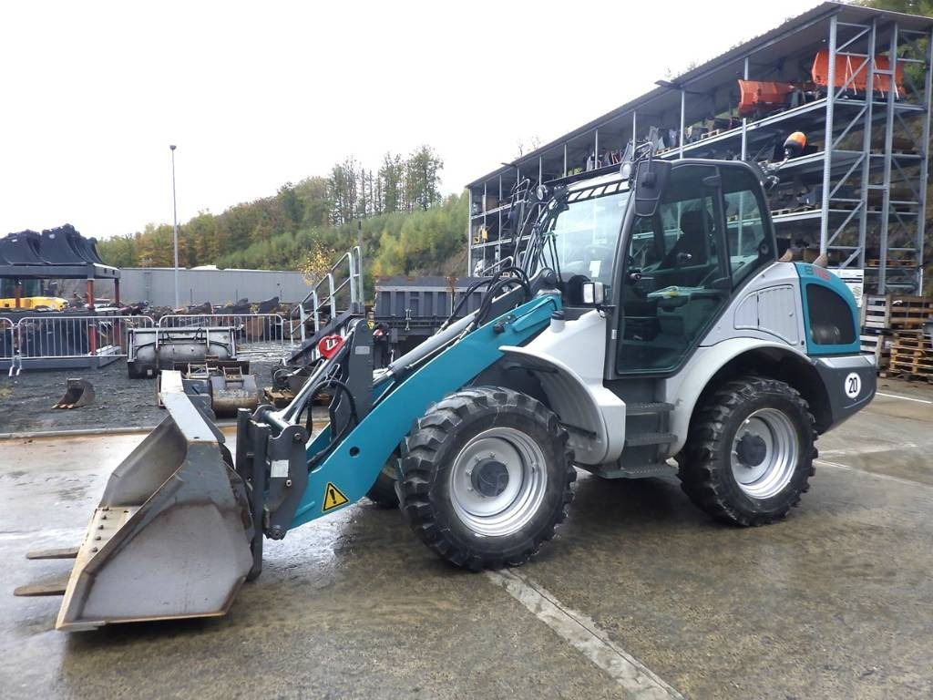 Kramer 8115 - Колесен товарач: снимка 1 Kramer 8115 - Колесен товарач: снимка 1