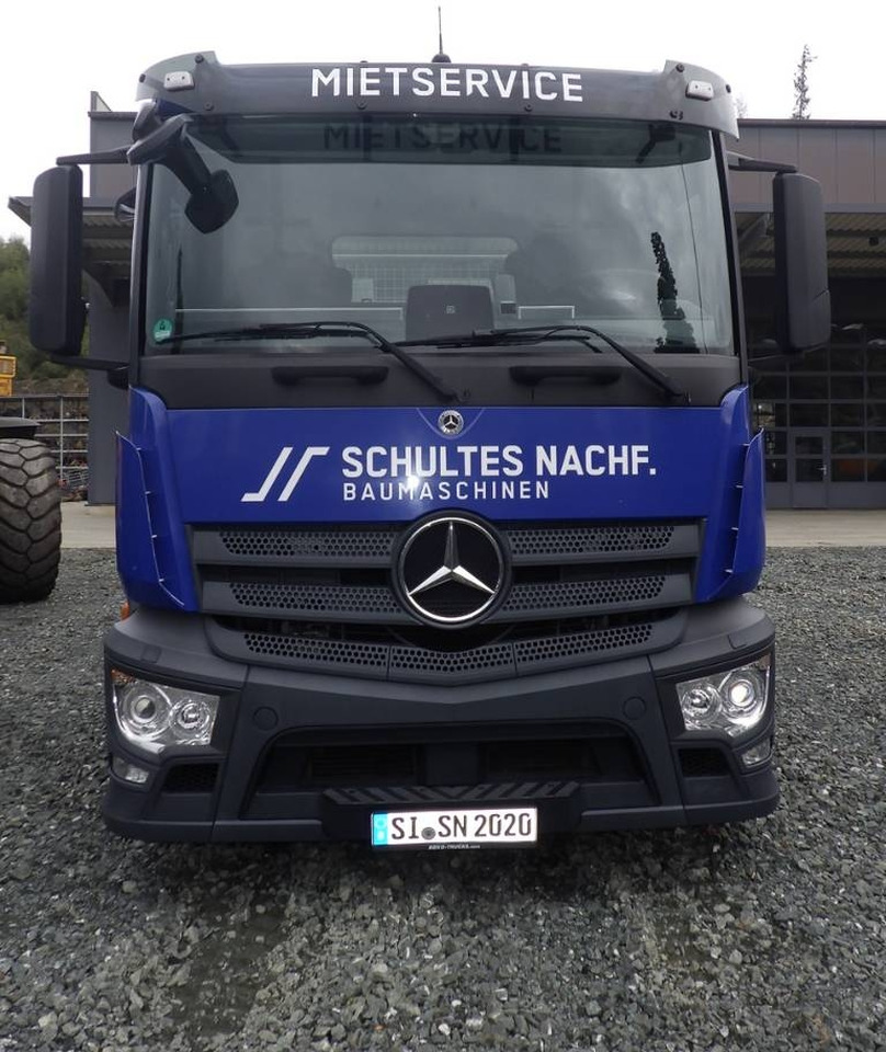 Mercedes-Benz Antos 2533 L Maschinentransporter - Автовоз камион: снимка 3 Mercedes-Benz Antos 2533 L Maschinentransporter - Автовоз камион: снимка 3