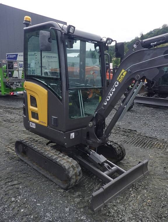 Volvo EC 20 D - Мини багер: снимка 4 Volvo EC 20 D - Мини багер: снимка 4