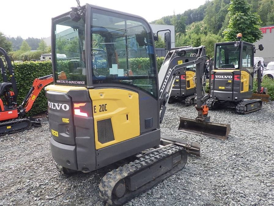 Volvo EC 20 E - Мини багер: снимка 5 Volvo EC 20 E - Мини багер: снимка 5