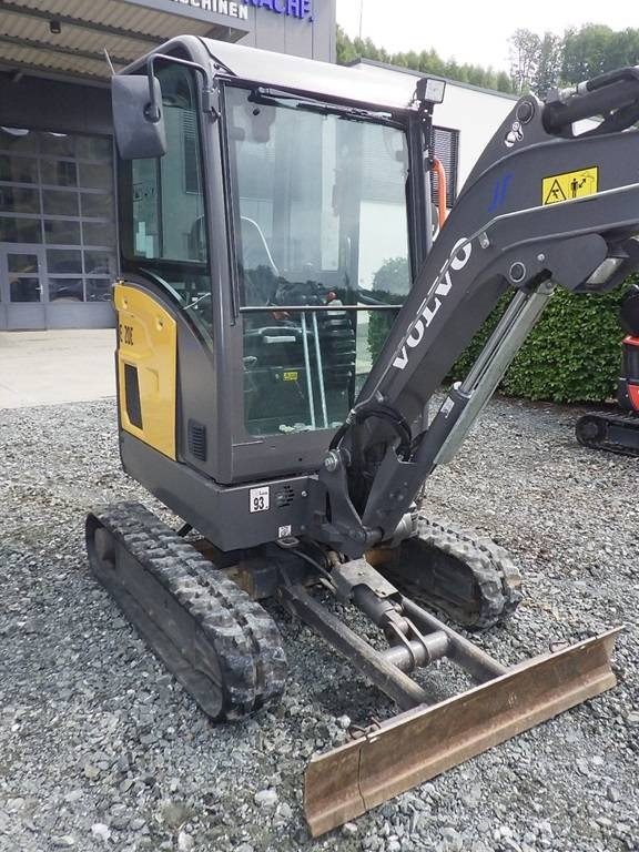 Volvo EC 20 E - Мини багер: снимка 4 Volvo EC 20 E - Мини багер: снимка 4