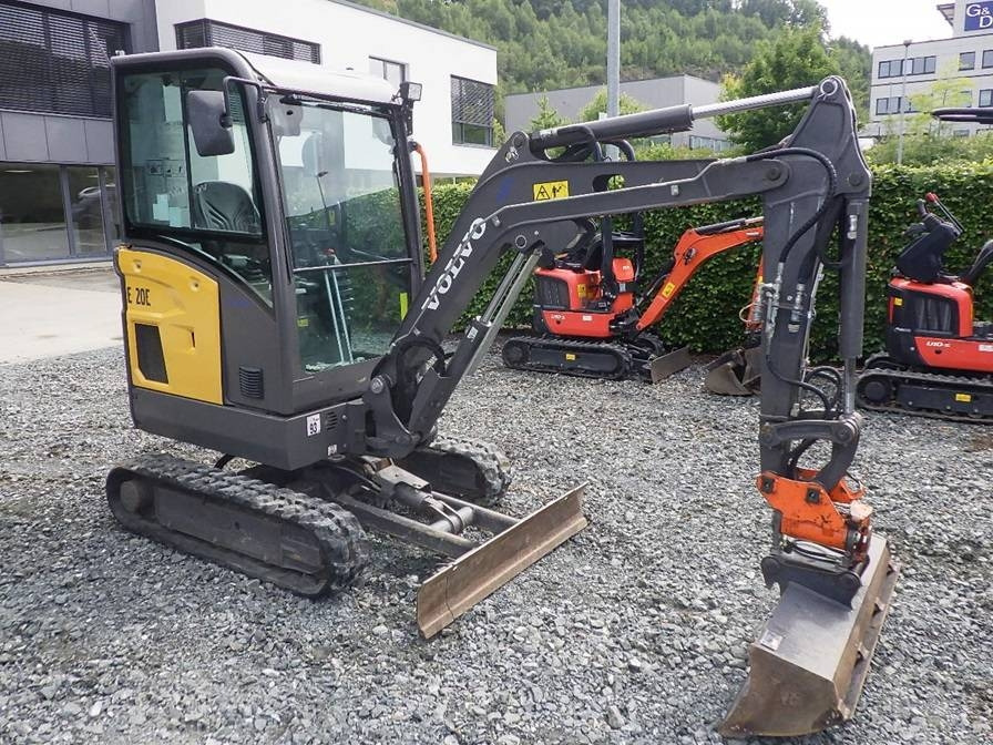 Volvo EC 20 E - Мини багер: снимка 3 Volvo EC 20 E - Мини багер: снимка 3