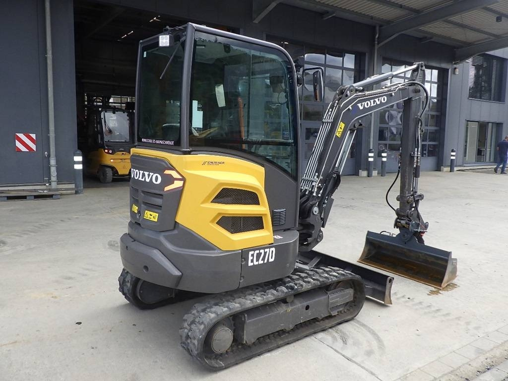 Volvo EC 27 D - Мини багер: снимка 3 Volvo EC 27 D - Мини багер: снимка 3
