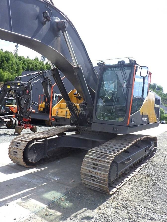 Volvo EC 300 E - Верижен багер: снимка 2 Volvo EC 300 E - Верижен багер: снимка 2