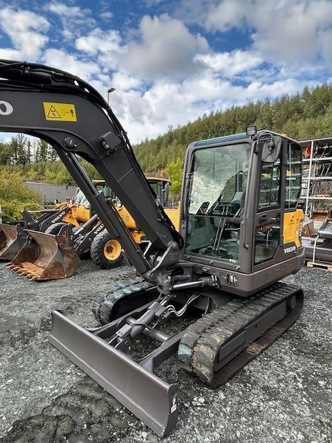 Volvo EC 60 E  - Мини багер: снимка 2 Volvo EC 60 E  - Мини багер: снимка 2