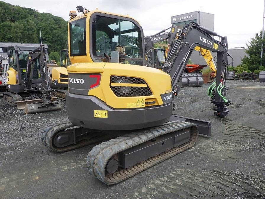 Volvo ECR 58 D mit Tiltrotator Steelwrist - Мини багер: снимка 5 Volvo ECR 58 D mit Tiltrotator Steelwrist - Мини багер: снимка 5