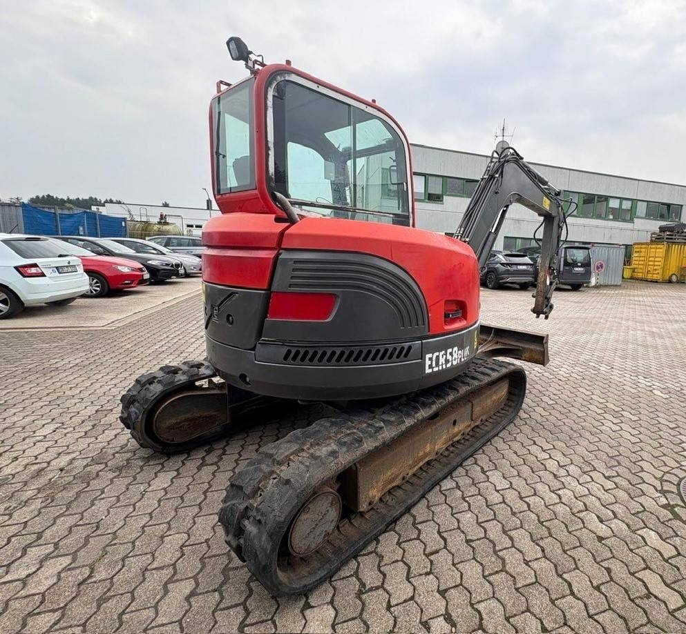 Volvo ECR 58 - Мини багер: снимка 3 Volvo ECR 58 - Мини багер: снимка 3