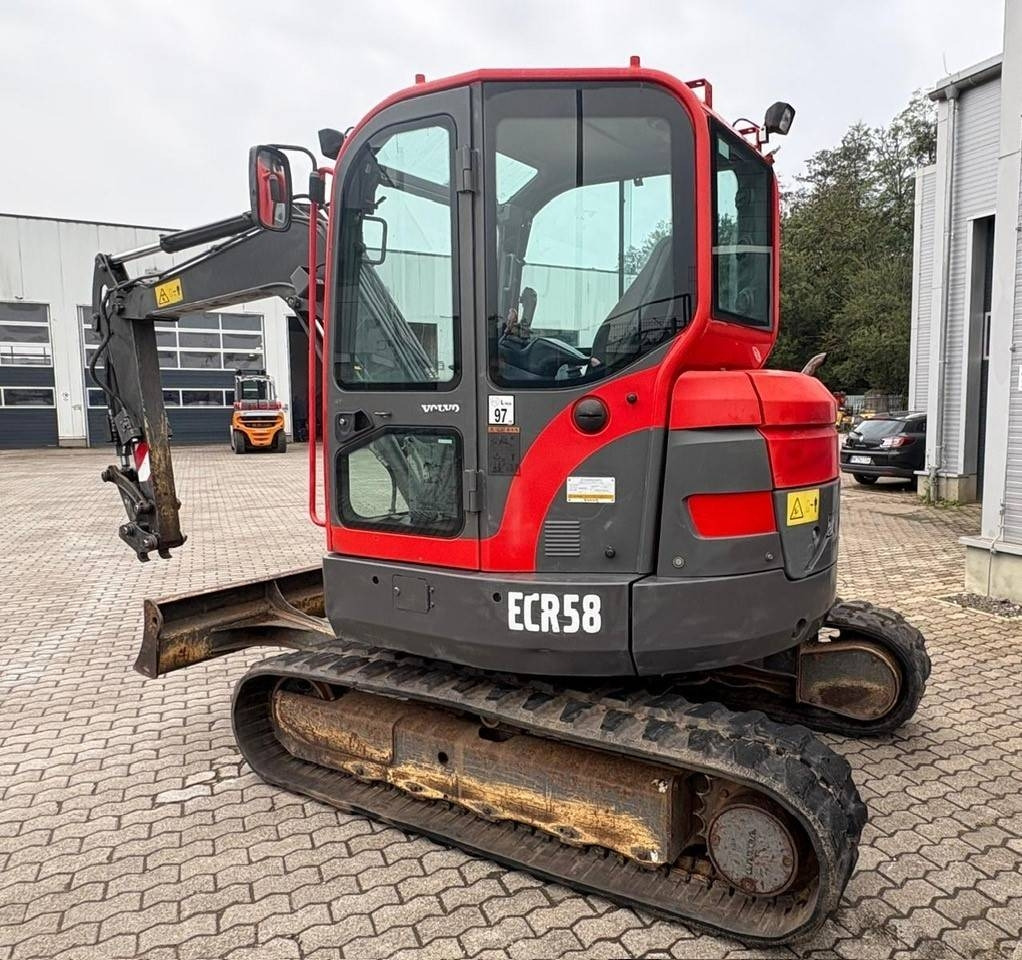 Volvo ECR 58 - Мини багер: снимка 4 Volvo ECR 58 - Мини багер: снимка 4