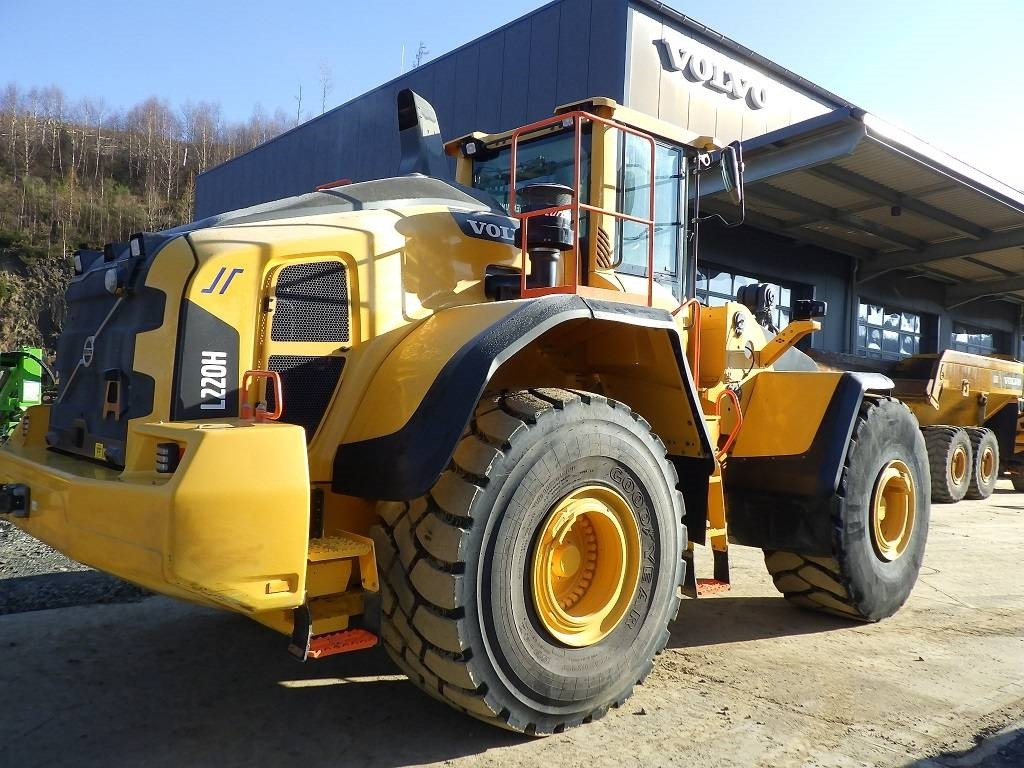 Volvo L 220 H - Колесен товарач: снимка 5 Volvo L 220 H - Колесен товарач: снимка 5