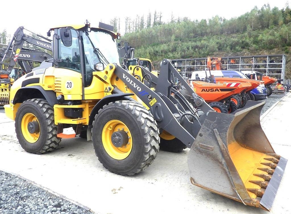 Volvo L 45 H - Колесен товарач: снимка 2 Volvo L 45 H - Колесен товарач: снимка 2