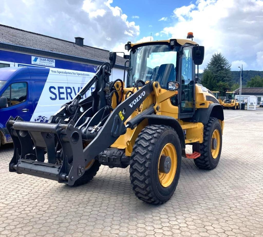 Volvo L 45 H - Колесен товарач: снимка 2 Volvo L 45 H - Колесен товарач: снимка 2