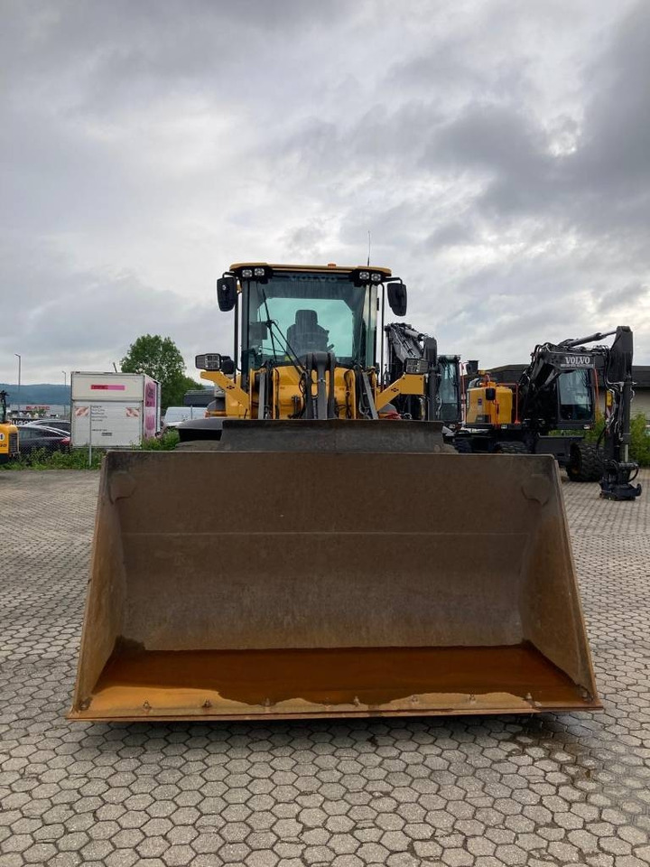 Volvo L 70 H - Колесен товарач: снимка 3 Volvo L 70 H - Колесен товарач: снимка 3