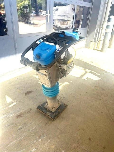 Weber SRV 590 II - Трамбовка: снимка 1 Weber SRV 590 II - Трамбовка: снимка 1