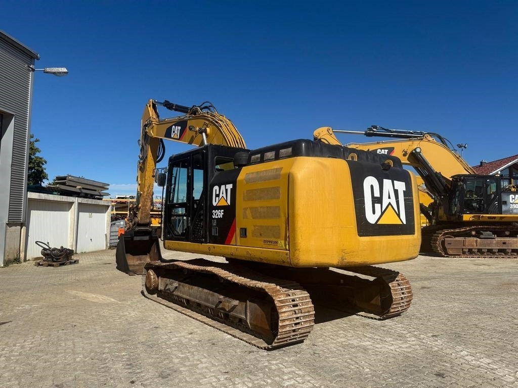 CAT 326 F LN - Верижен багер: снимка 3 CAT 326 F LN - Верижен багер: снимка 3