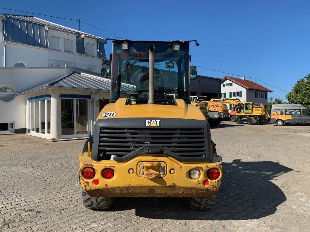 CAT 908M - Колесен товарач: снимка 4 CAT 908M - Колесен товарач: снимка 4