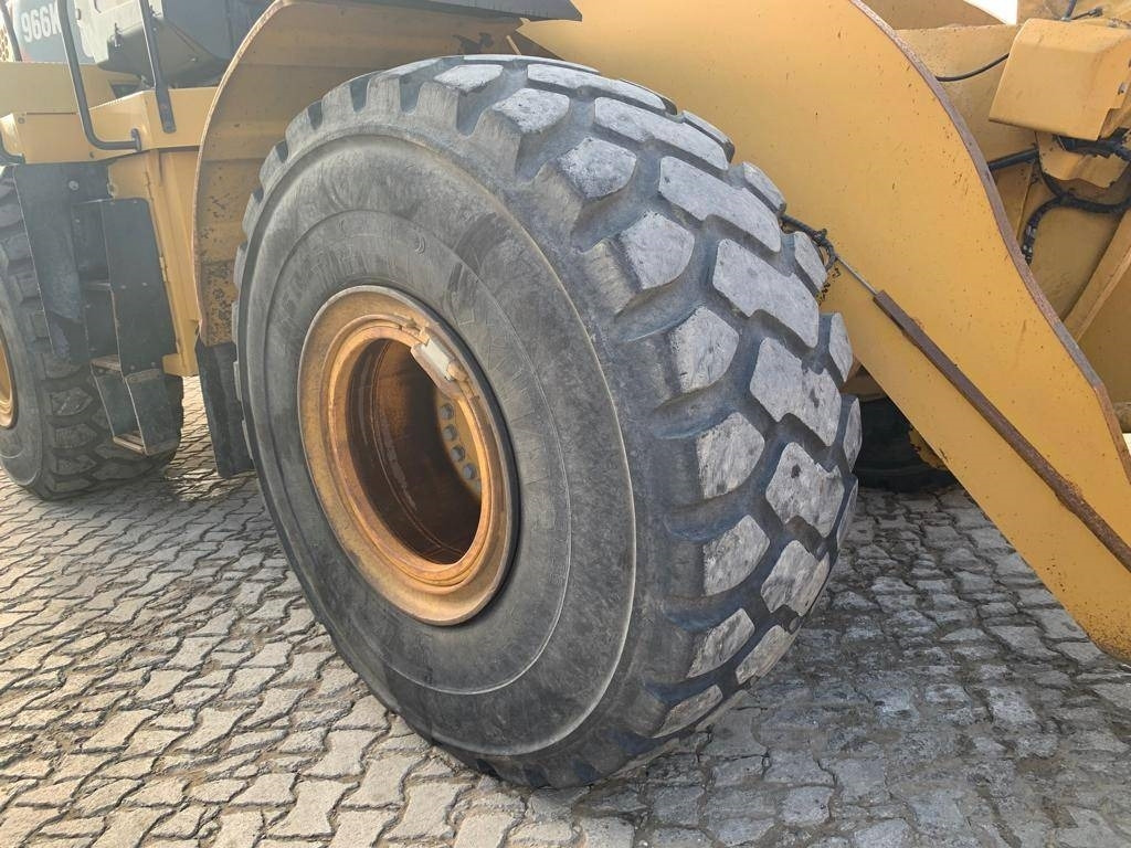 Колесен товарач CAT 966 K: снимка 20