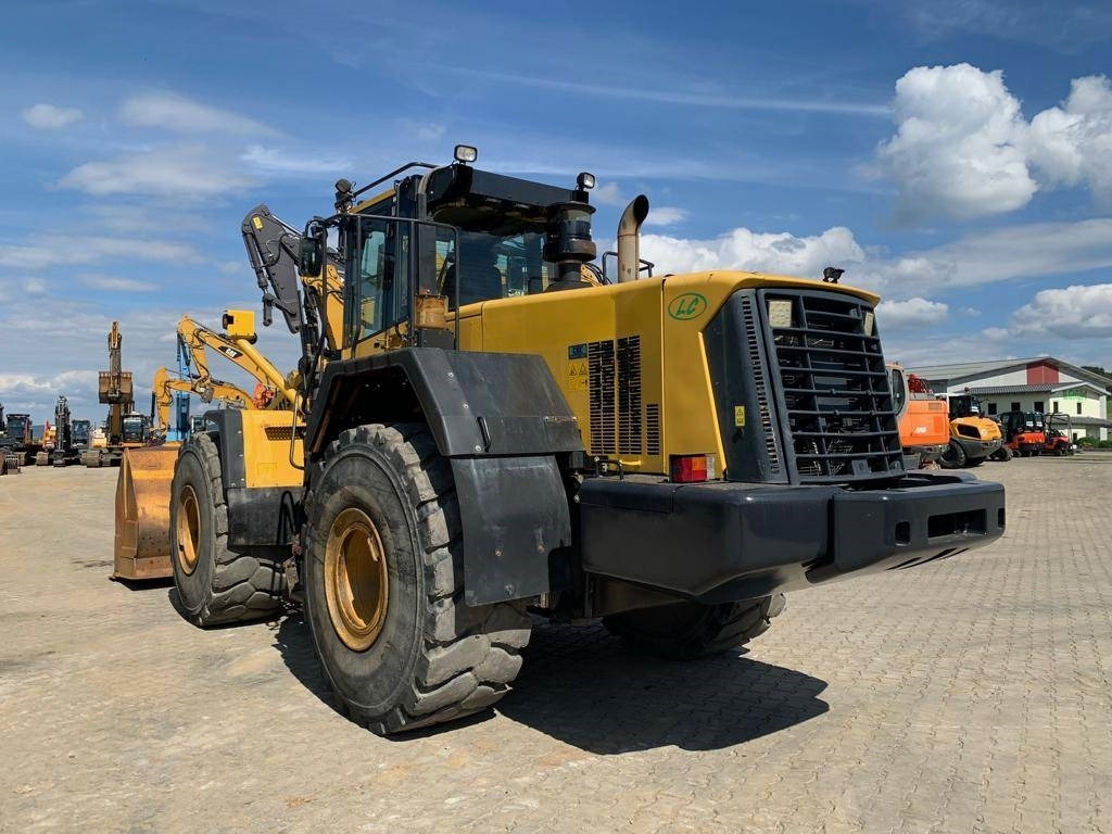 Komatsu WA 480-6 - Колесен товарач: снимка 3 Komatsu WA 480-6 - Колесен товарач: снимка 3
