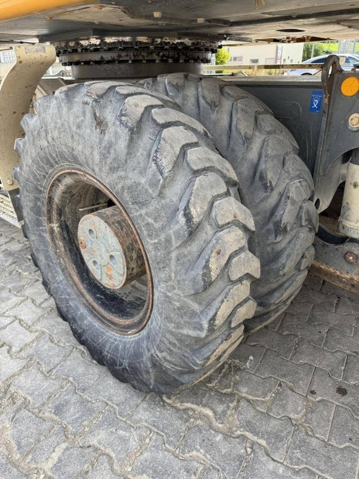 Колесен багер Liebherr A 920 Litronic: снимка 16