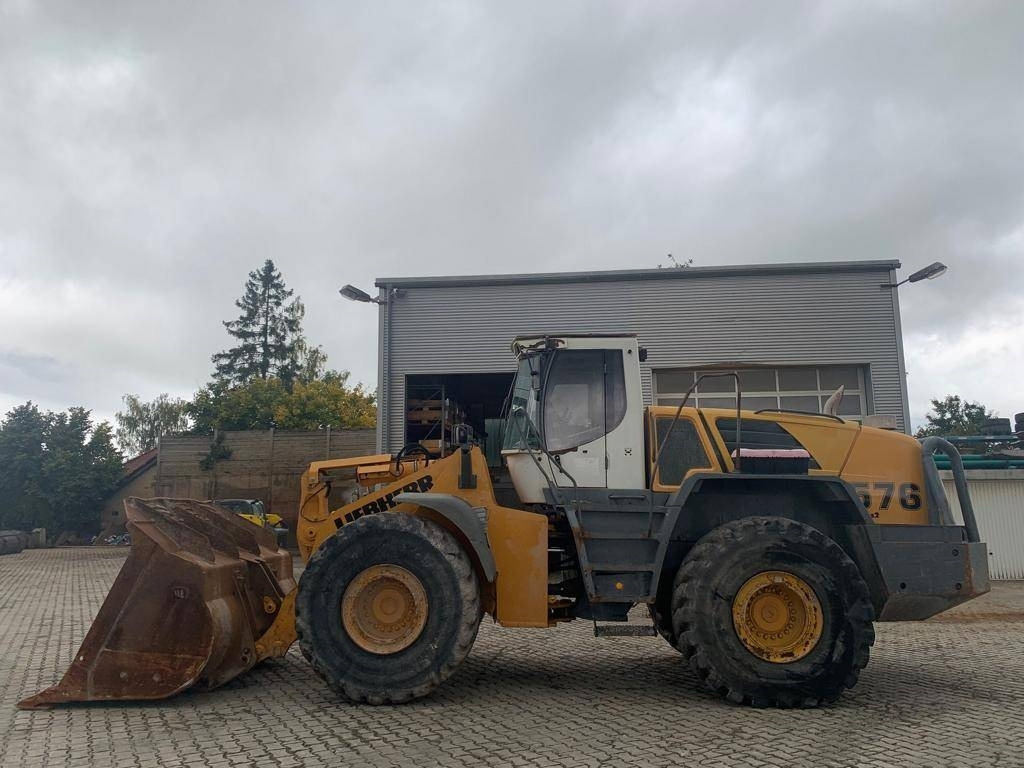 Liebherr L 576 - Колесен товарач: снимка 2 Liebherr L 576 - Колесен товарач: снимка 2