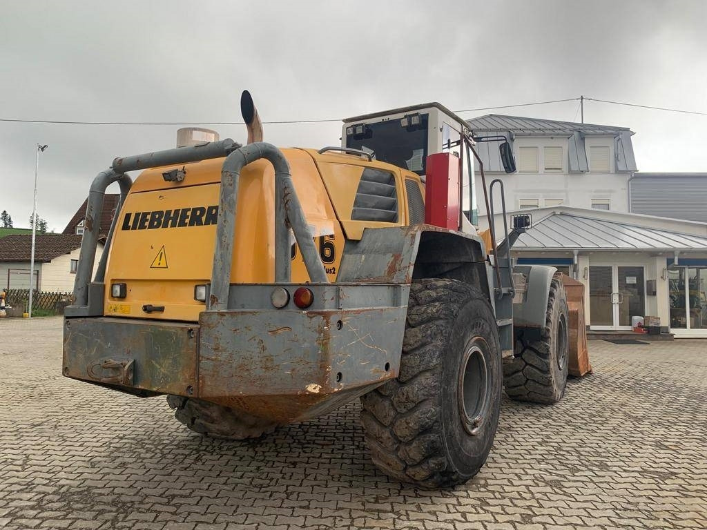 Liebherr L 576 - Колесен товарач: снимка 5 Liebherr L 576 - Колесен товарач: снимка 5