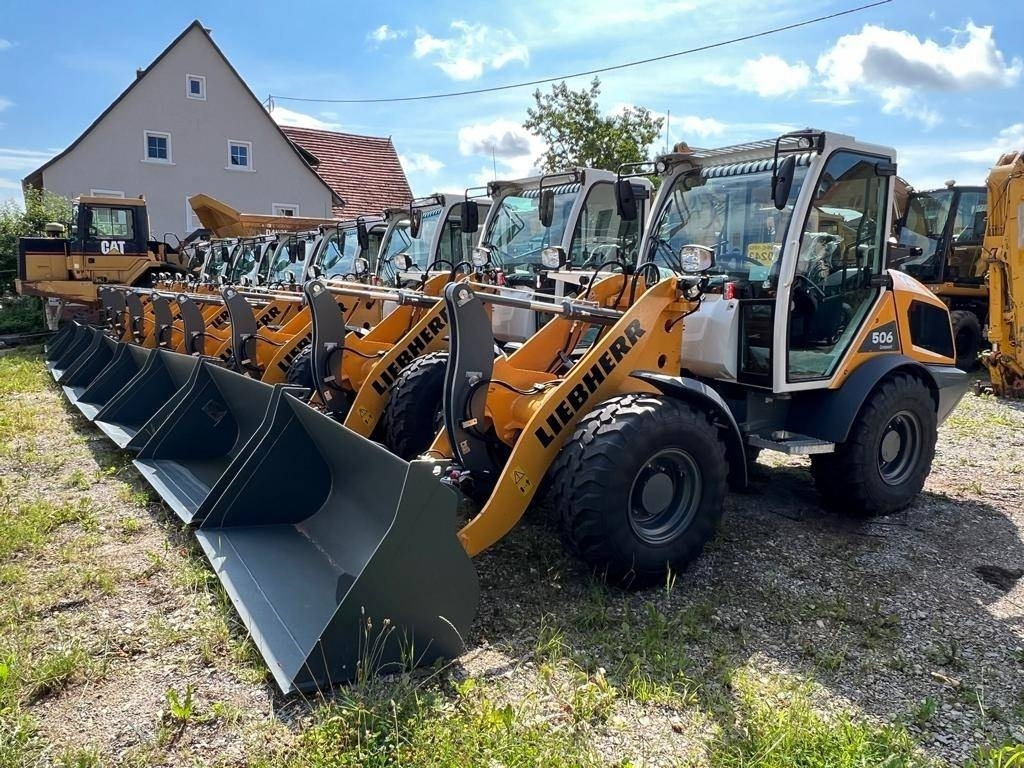 Liebherr L506 Compact - Колесен товарач: снимка 1 Liebherr L506 Compact - Колесен товарач: снимка 1