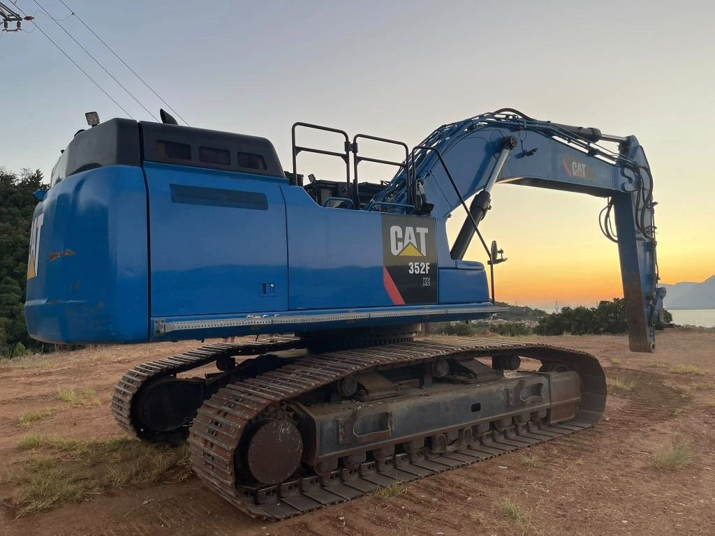 CAT 352 F XE - Верижен багер: снимка 2 CAT 352 F XE - Верижен багер: снимка 2