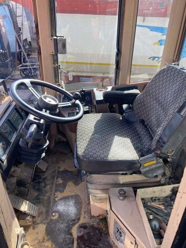 CAT 960 F - Колесен товарач: снимка 5 CAT 960 F - Колесен товарач: снимка 5
